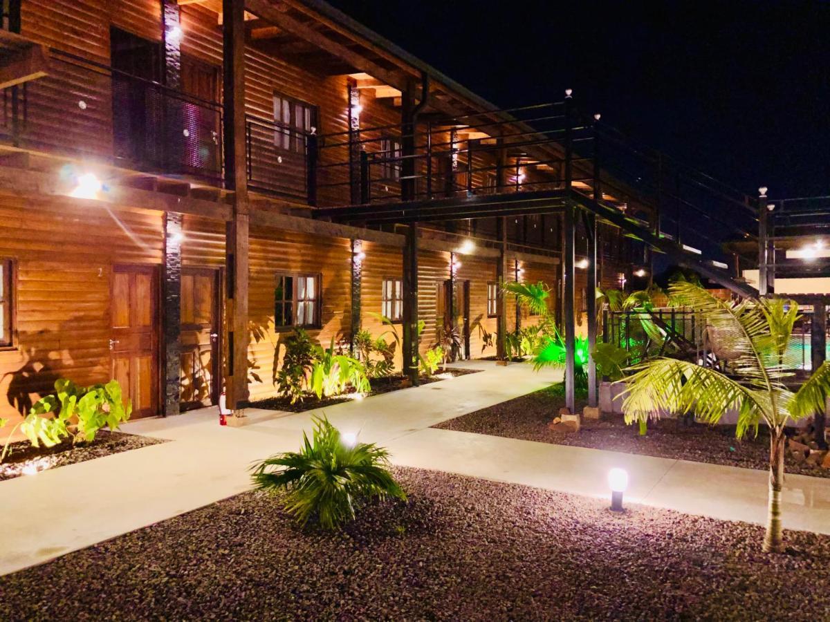 Hotel Alma Pura Puerto Iguazú Esterno foto