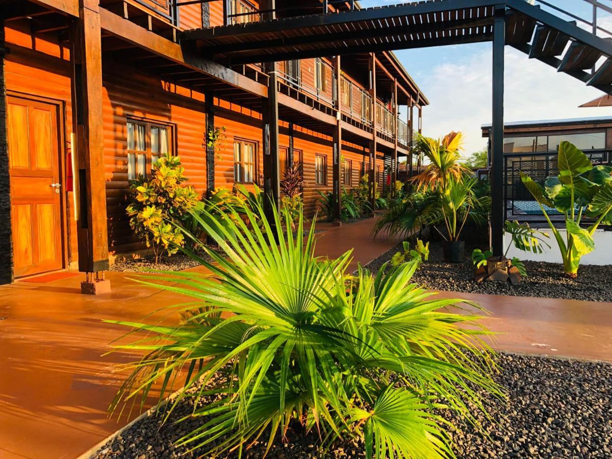 Hotel Alma Pura Puerto Iguazú Esterno foto